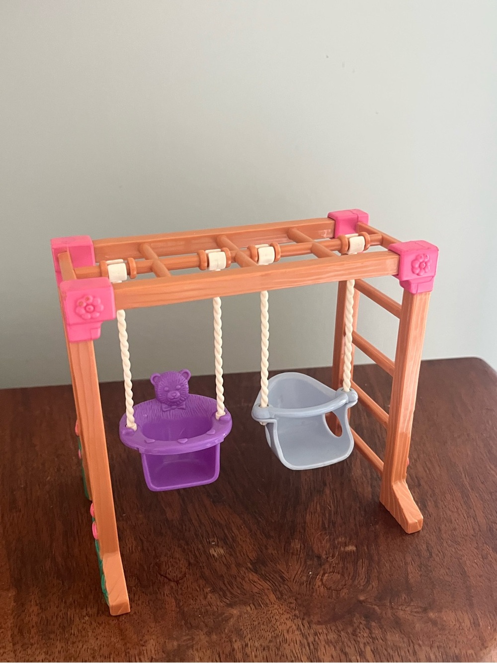 Loving family Swing Set Playset dollhouse